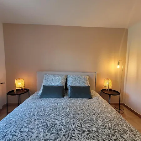 Le Cocooning - Rez De Villa - Frejus Centre -Wi-Fi Apartament Fréjus